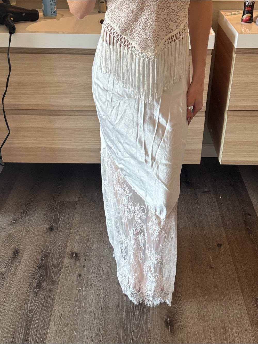 White Lace-Trim Maxi Skirt S